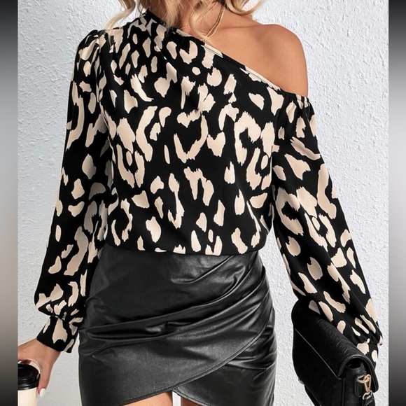 Elegant Printed Asymmetrical Neck Top Blouse Shirt - Picture 3 of 6